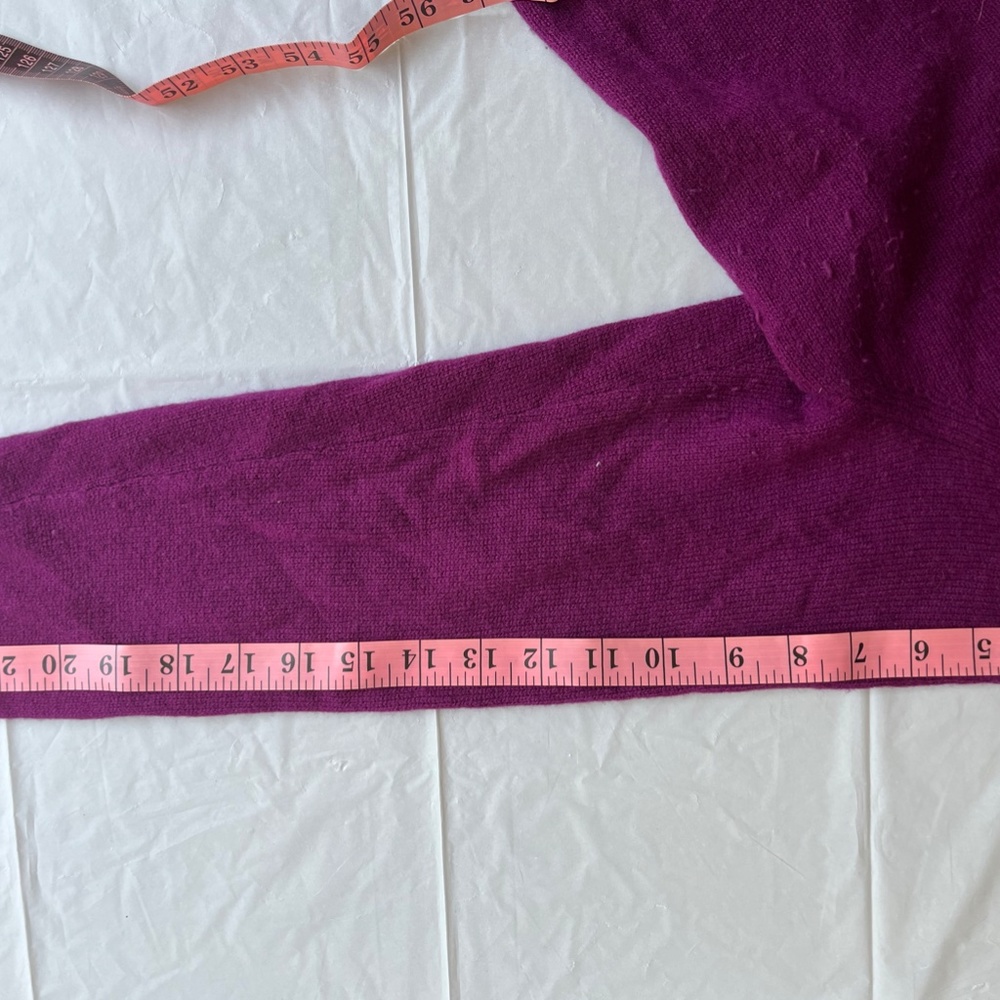 41 Hawthorn Sweater - Picture 3 of 8